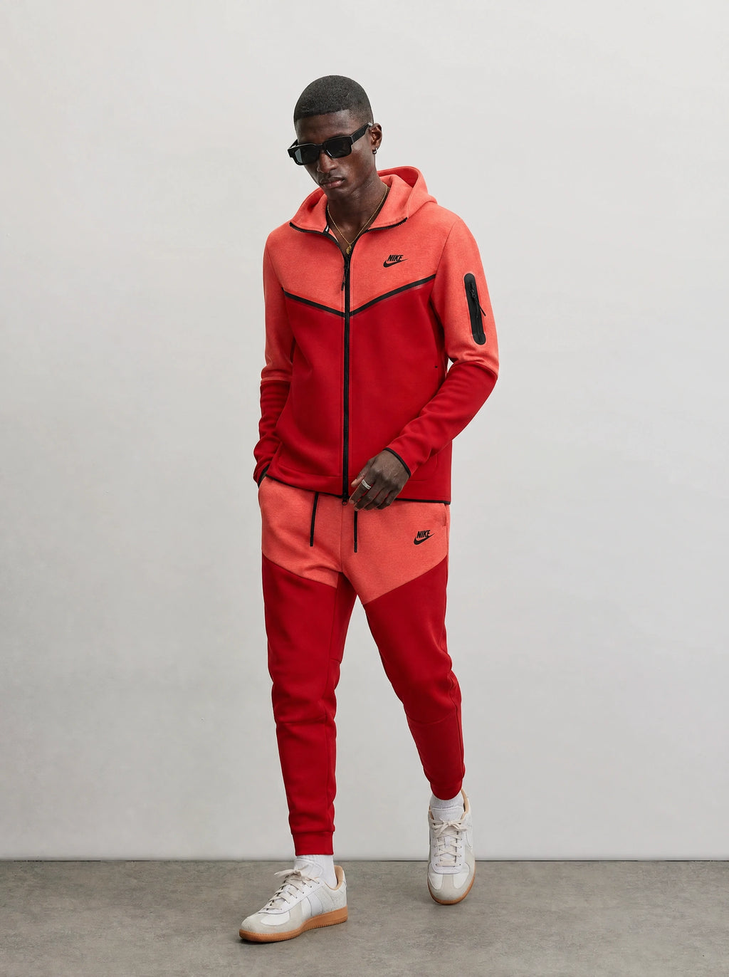 Nike Tech Fleece Bordo