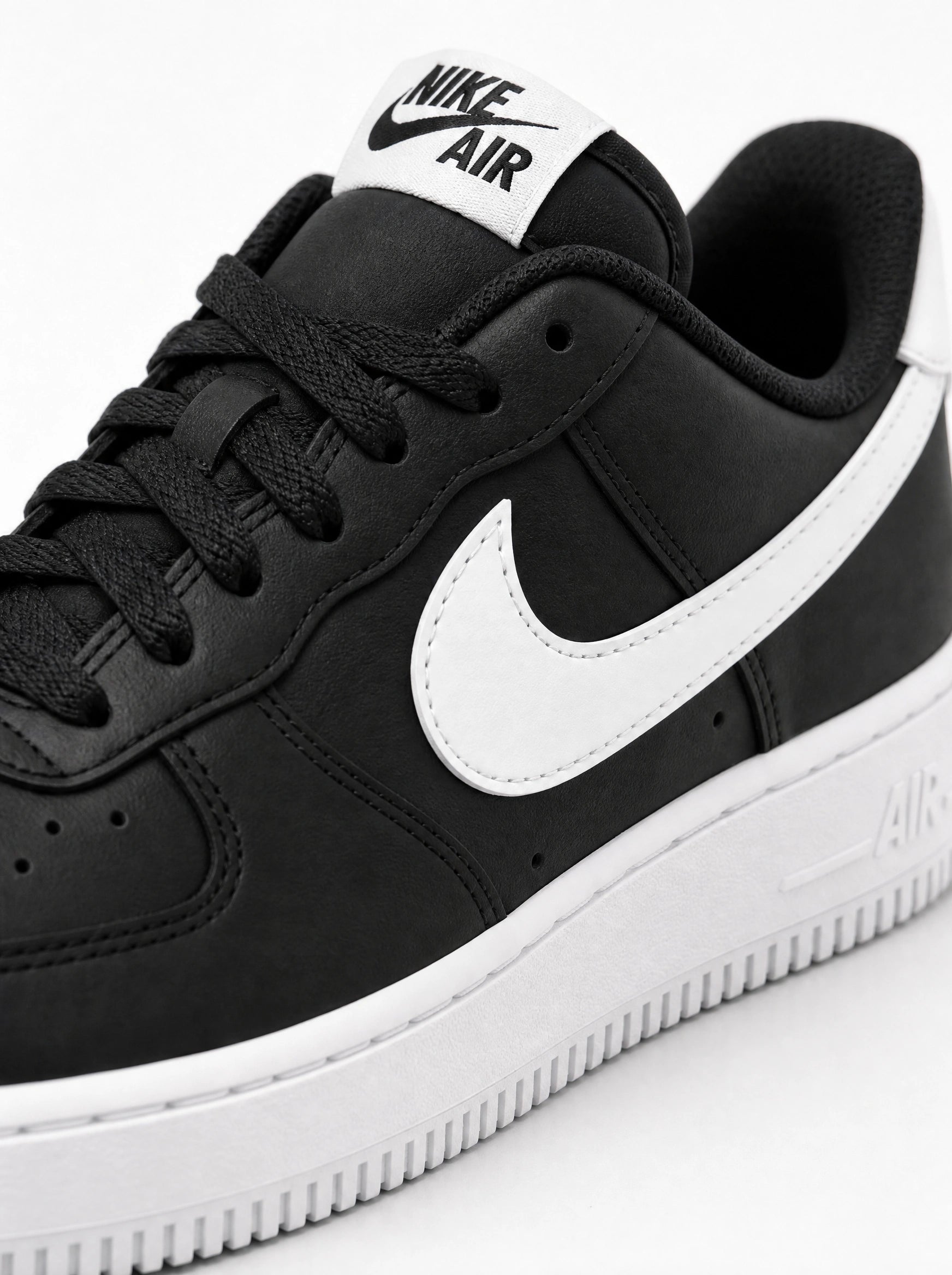 Nike Classic Force Mono