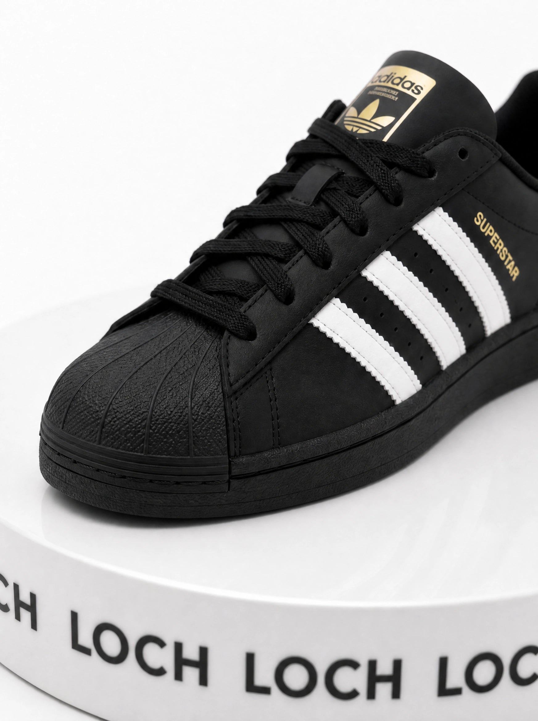 Adidas Shell Toe Legend