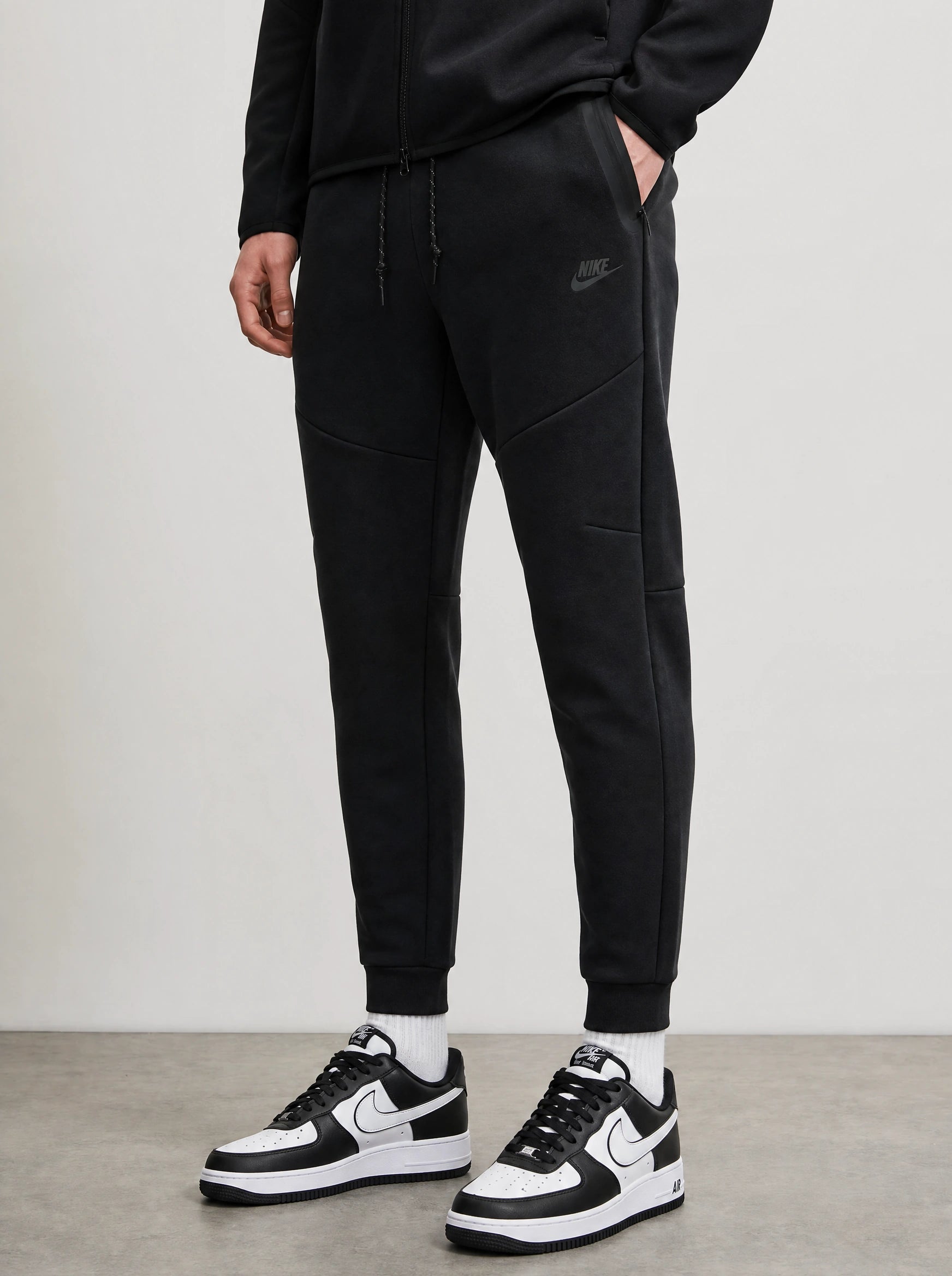 2026 Nike Tech Fleece Gri