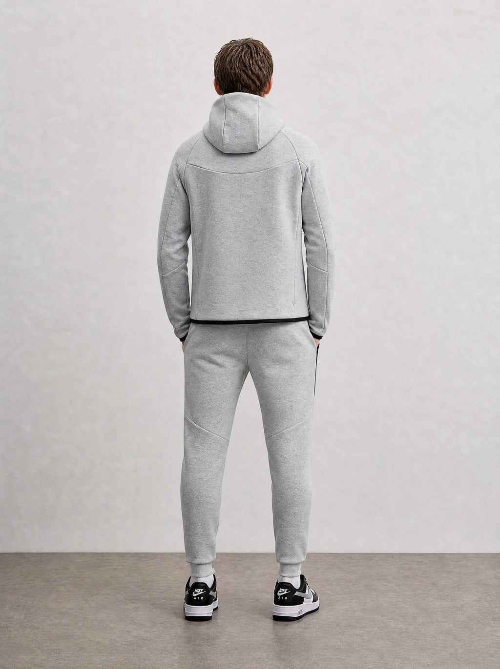 2026 Nike Tech Fleece Gri