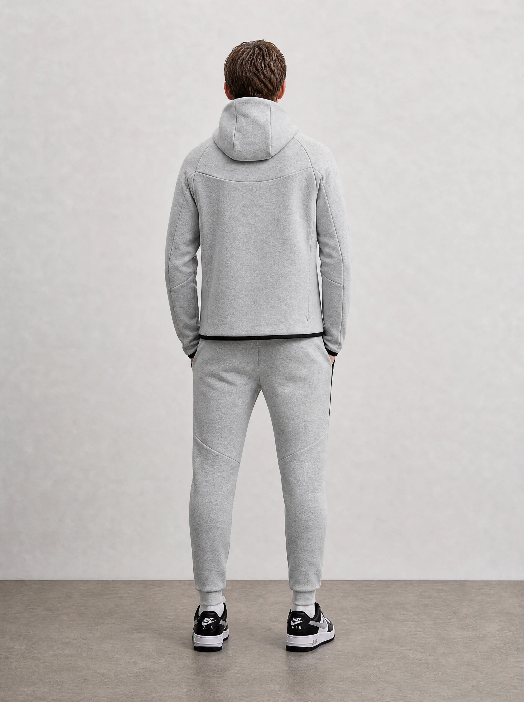 2026 Nike Tech Fleece Gri